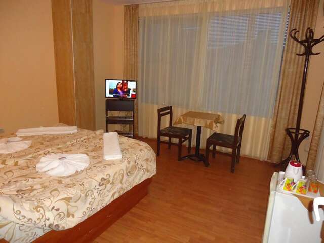 Отель Matev Hotel Бургас-12